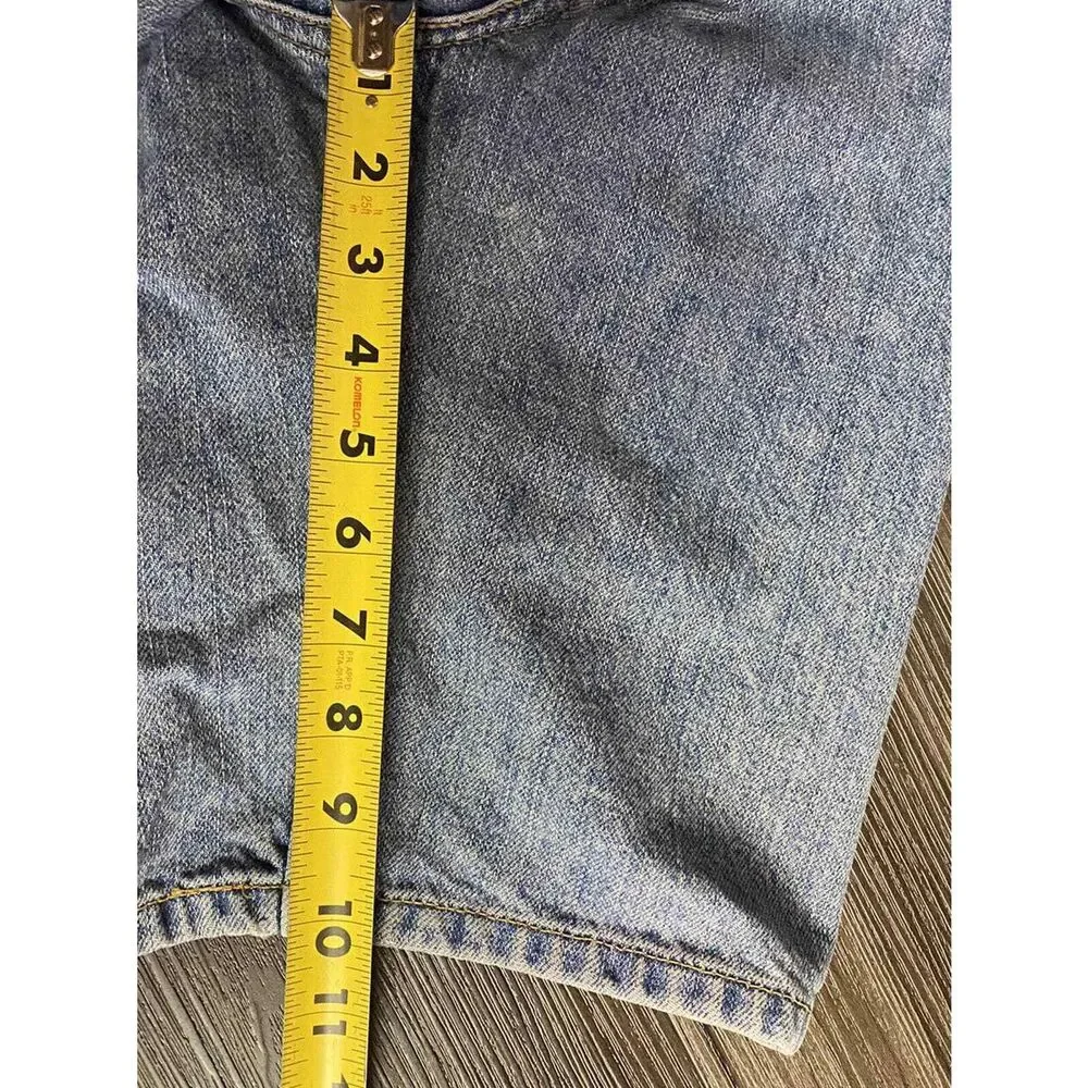 Levi 505 Jean shorts. Straight Fit, Blue Denim‎ Shorts, Size 42, 100% Cotton.